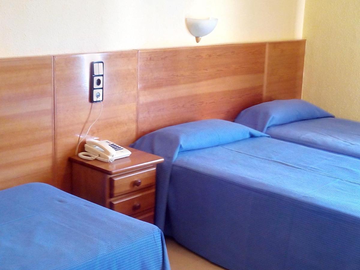 Medplaya Hotel Vistamar Costa Dorada 오스피탈레트 데 린판트 객실 사진