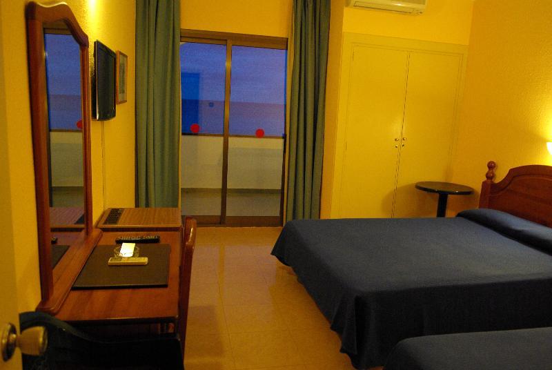 Medplaya Hotel Vistamar Costa Dorada 오스피탈레트 데 린판트 외부 사진